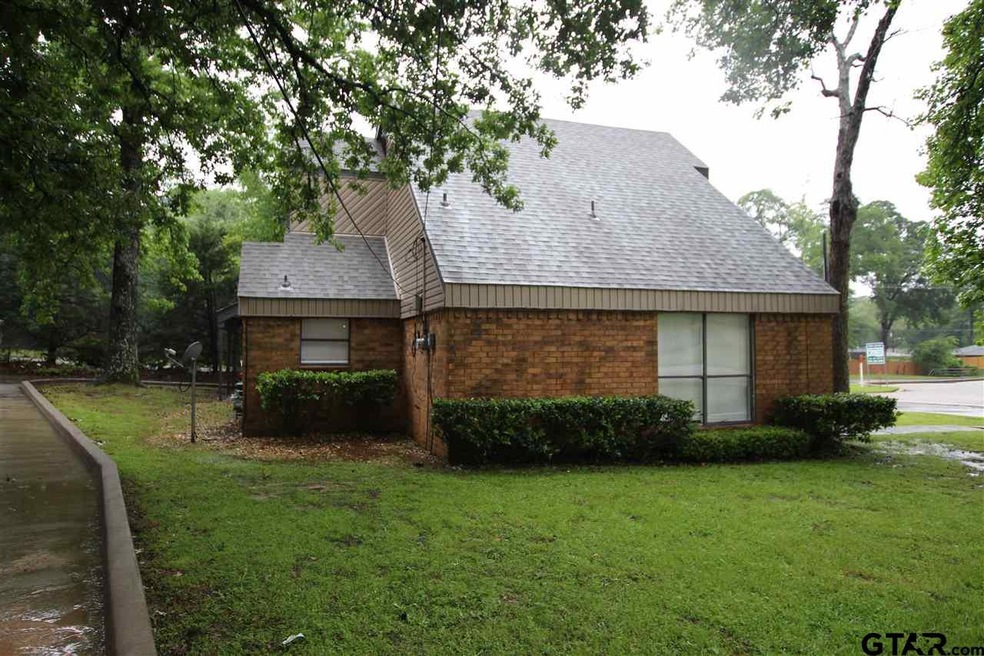 4201 4201 Park Place, Tyler, TX 75703 - photo 1