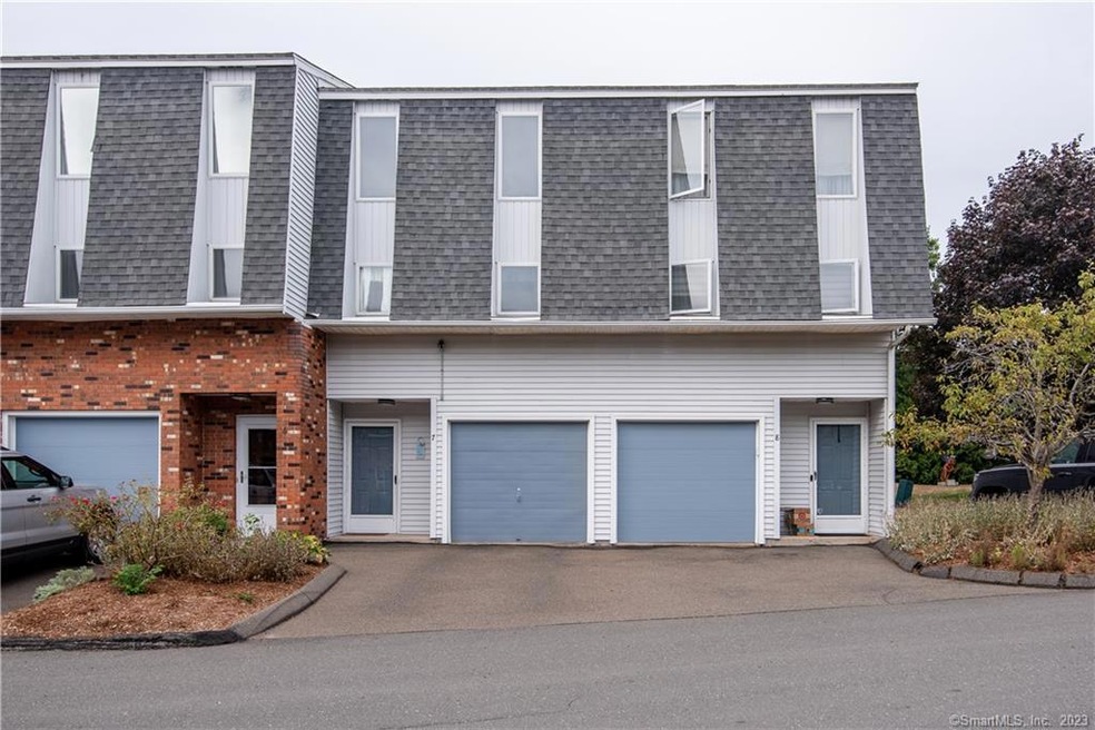 410 Farmington Ave unit J7, New Britain, CT 06053 - photo 1