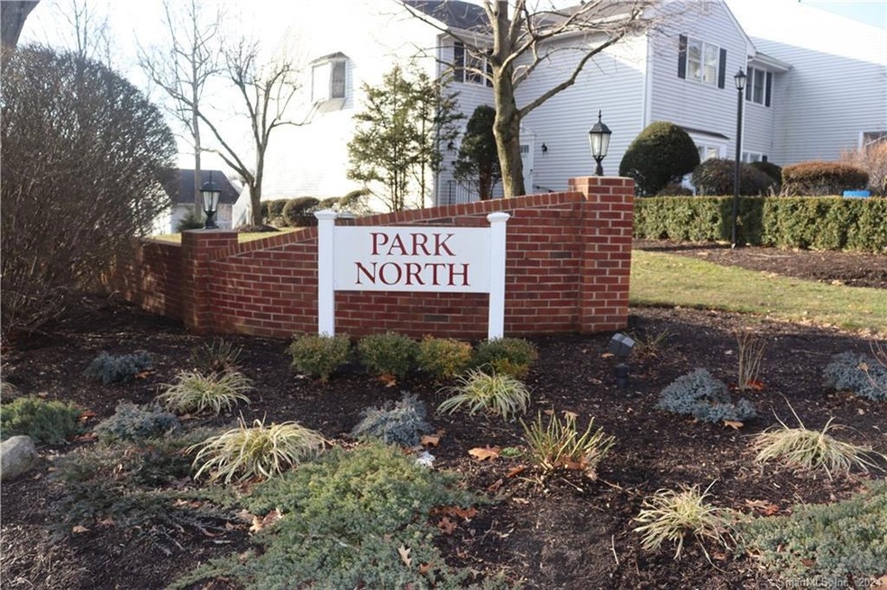 4023 Park Ave unit 4023, Fairfield, CT 06825 - photo 1