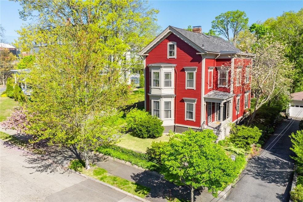 12 Humboldt Ave, Providence, RI 02906 - photo 1