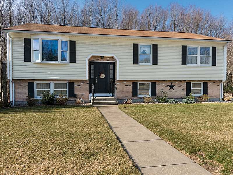 26 Village Way, North Smithfield, RI 02896 - photo 1