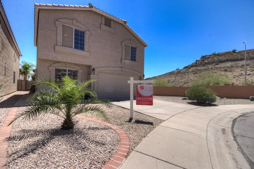 1307 E Thunderhill Pl-2