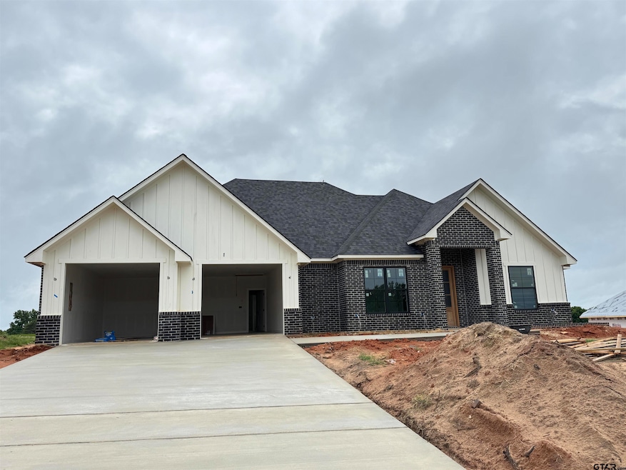 For Sale $434,000