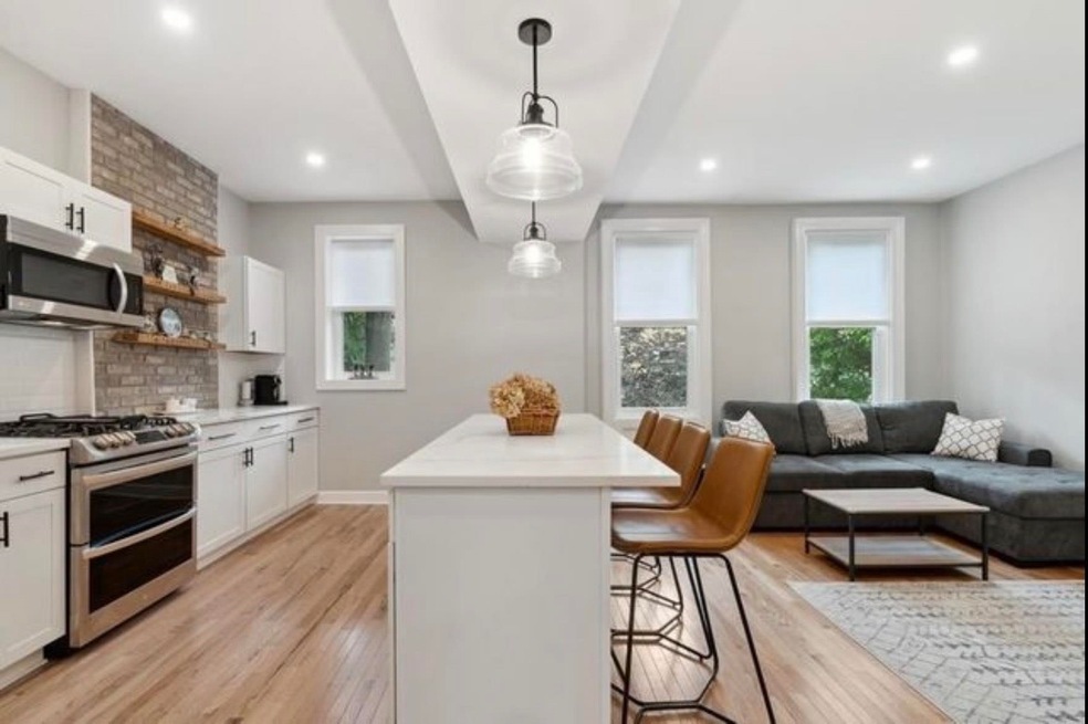 161 Nesbit St unit 2, Weehawken, NJ 07086 - photo 1