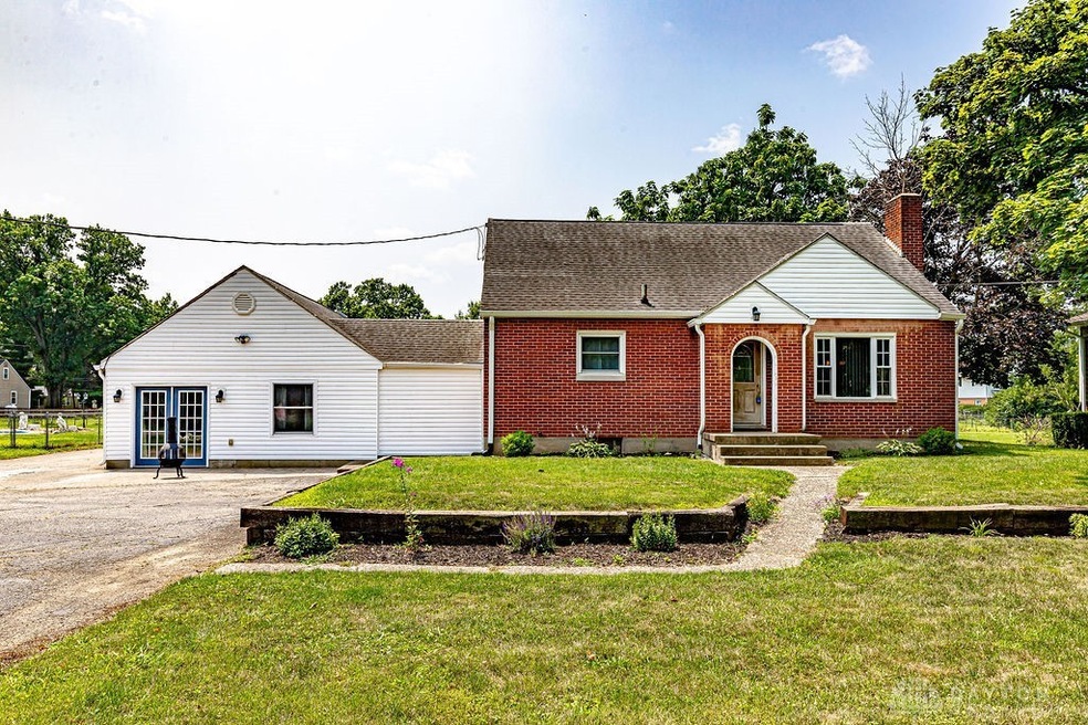 651 Blackburn Ave, Fairfield, OH 45014 - photo 1