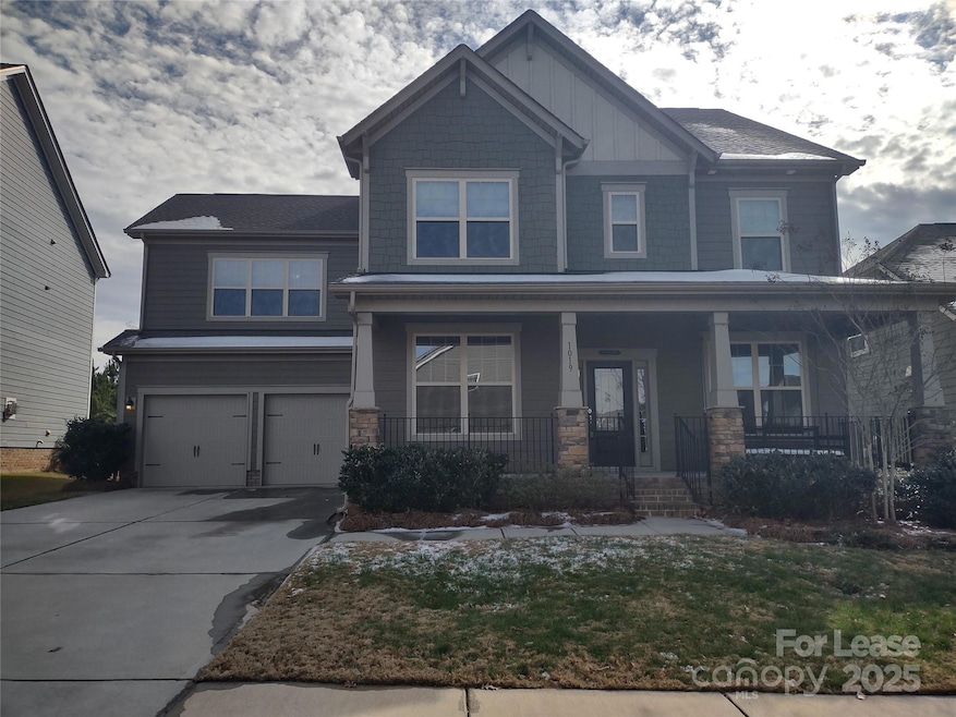 For Rent $2,825/month
