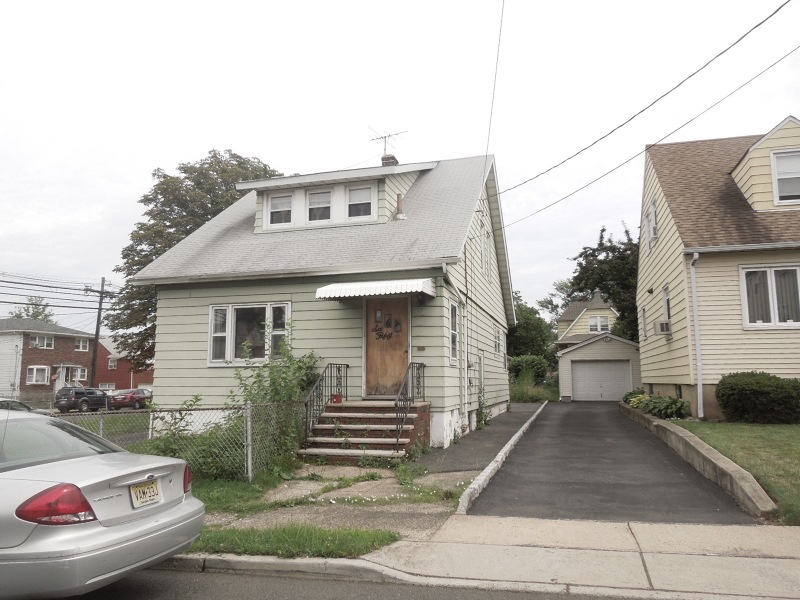 648-650 Mckinley St, Elizabeth, NJ 07202 - photo 1