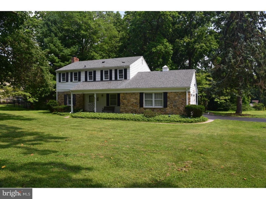 16 Hemlock Dr, Glen Mills, PA 19342 - photo 1