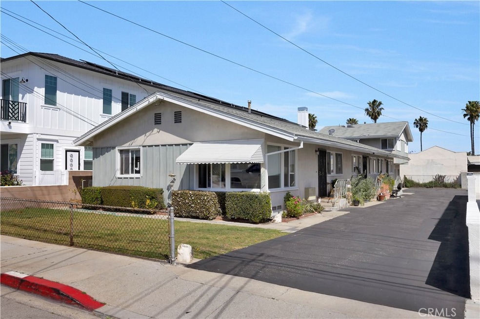 2319 Vanderbilt Ln, Redondo Beach, CA 90278 - photo 1