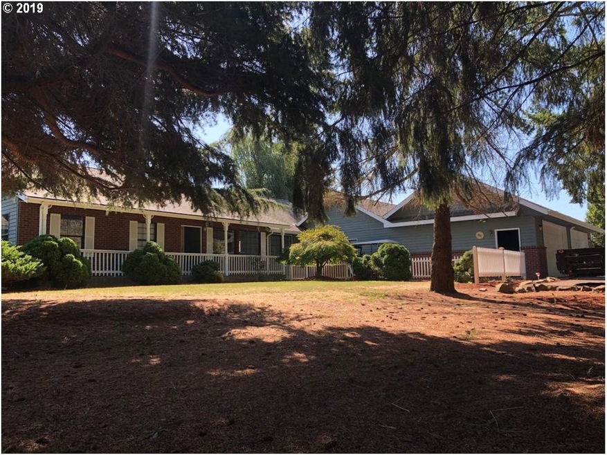 93667 River Rd, Junction City, OR 97448 - photo 1