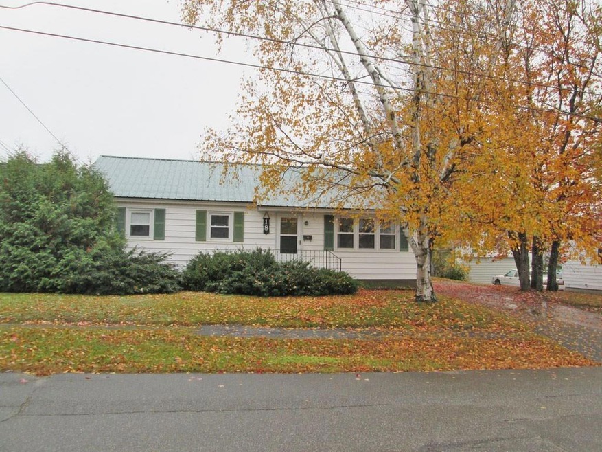 18 Winter St, Millinocket, ME 04462 - photo 1