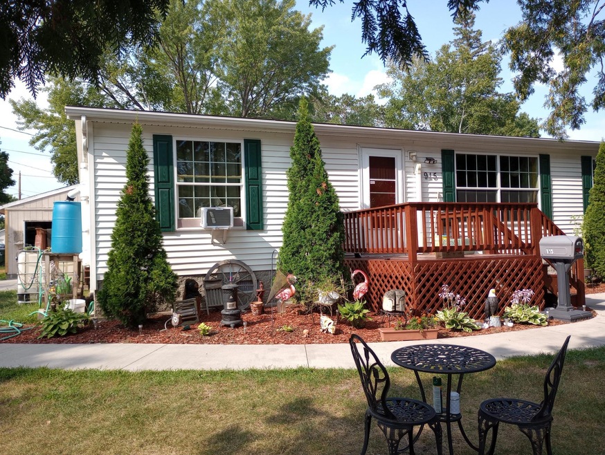915 F St NE, Brainerd, MN 56401