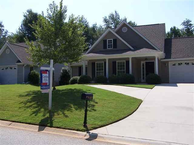 157 Grand Oak Cir unit Heritage Oaks, Pendleton, SC 29670 - photo 1