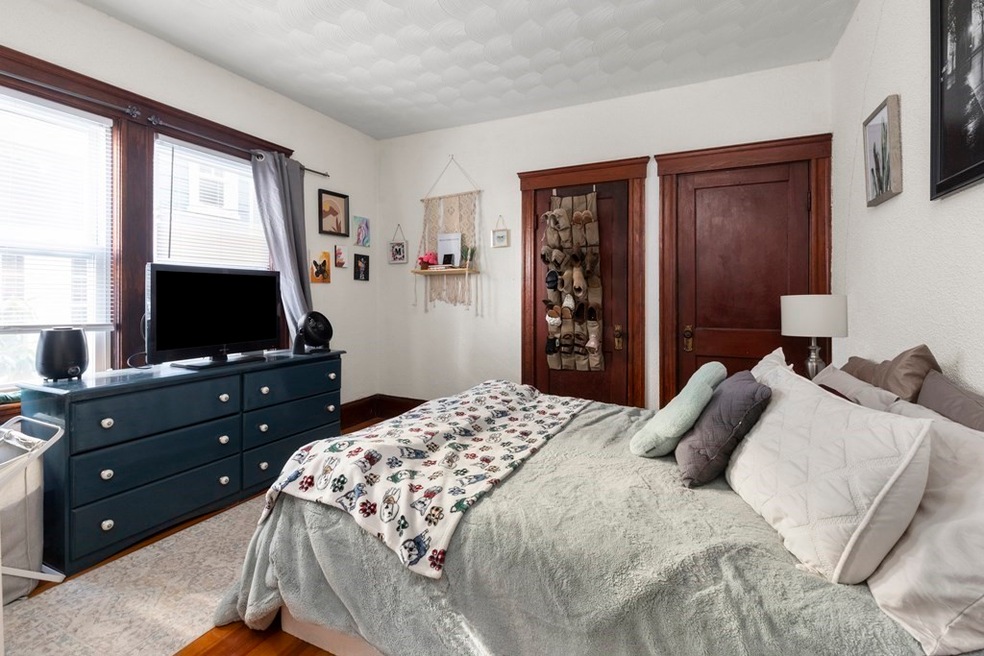 29 Emerald St unit 1, Medford, MA 02155 - photo 1