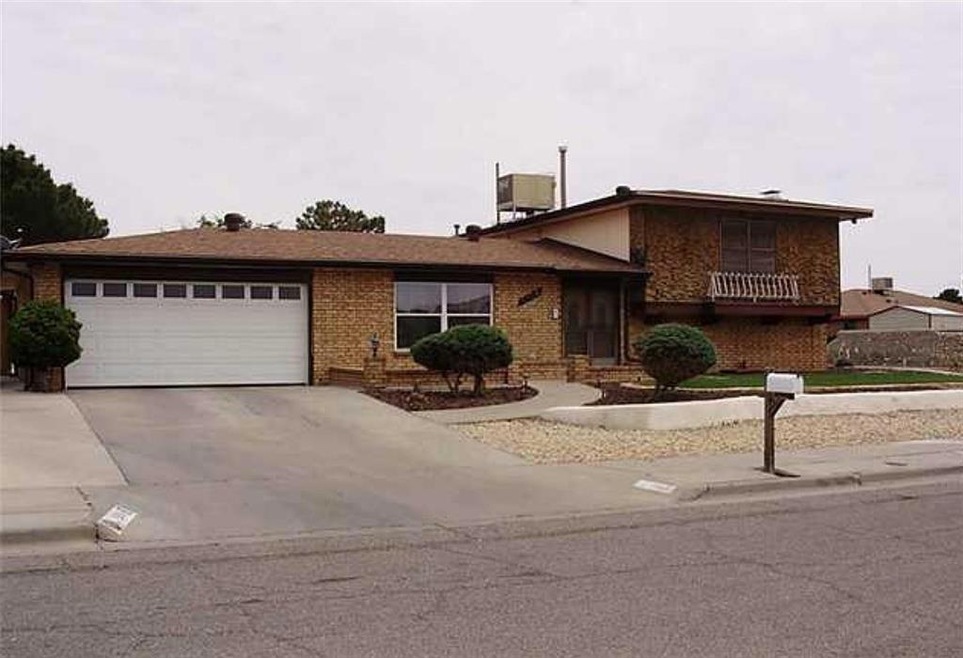 1528 Randy Wolff Place, El Paso, TX 79935 - photo 1