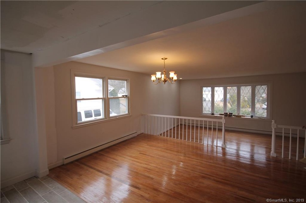 199 Dale Rd, Wethersfield, CT 06109 - photo 1