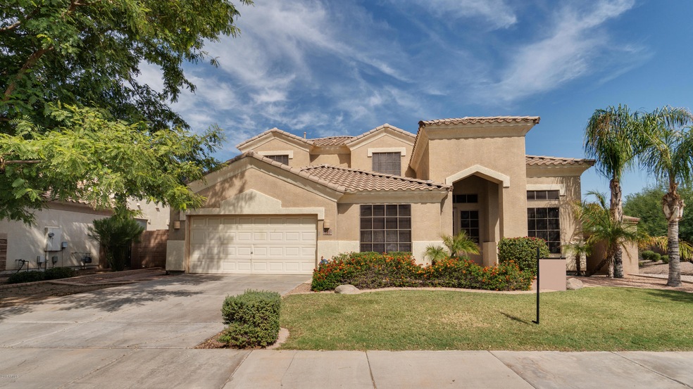 1341 S Canyon Oaks Way-2