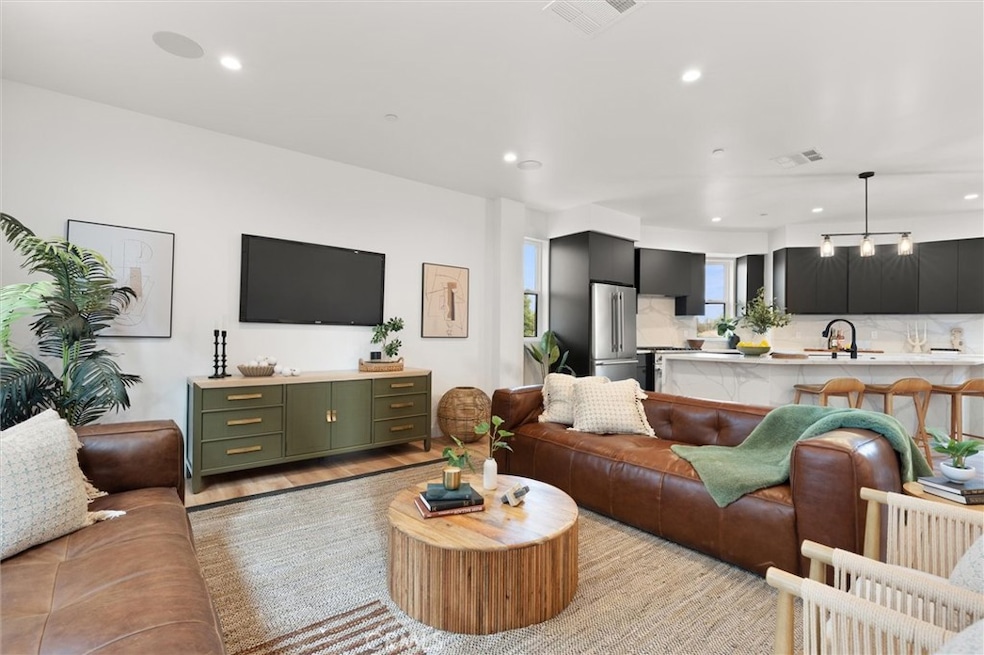 6059 N Tujunga Ave, Los Angeles, CA 91352 - photo 1