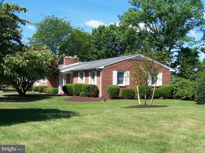 2285 Scotland Rd, Chambersburg, PA 17201 - photo 1