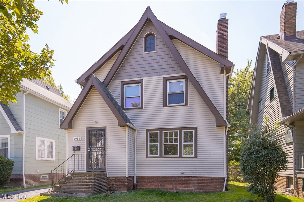 3954 Ardmore Rd, Cleveland, OH 44121 - photo 1