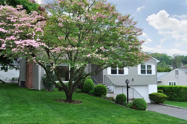 12 Overlook Rd, Dobbs Ferry, NY 10522 - photo 1