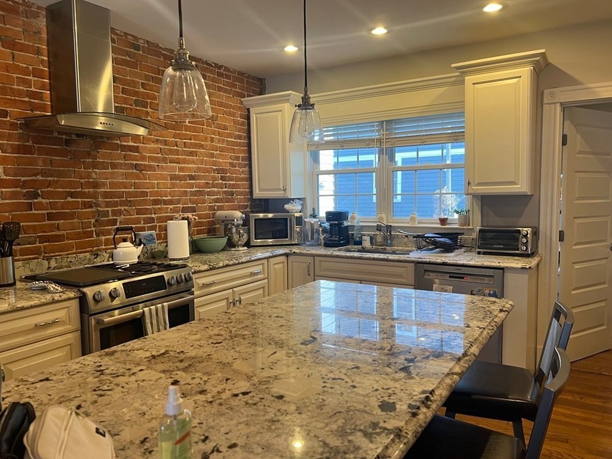 366 K St unit 1, Boston, MA 02127 - photo 1