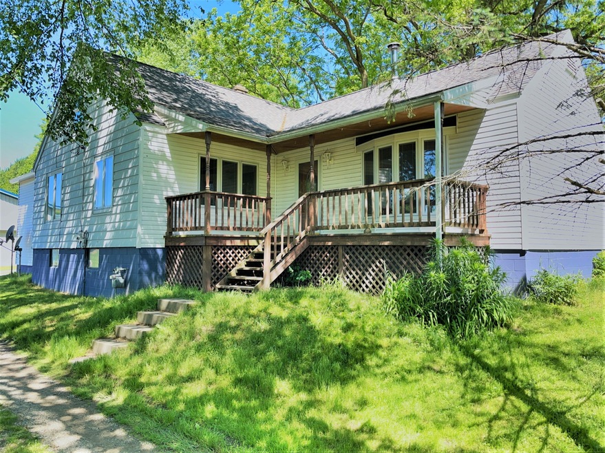 14418 Three Oaks Rd, Harbert, MI 49115 - photo 1