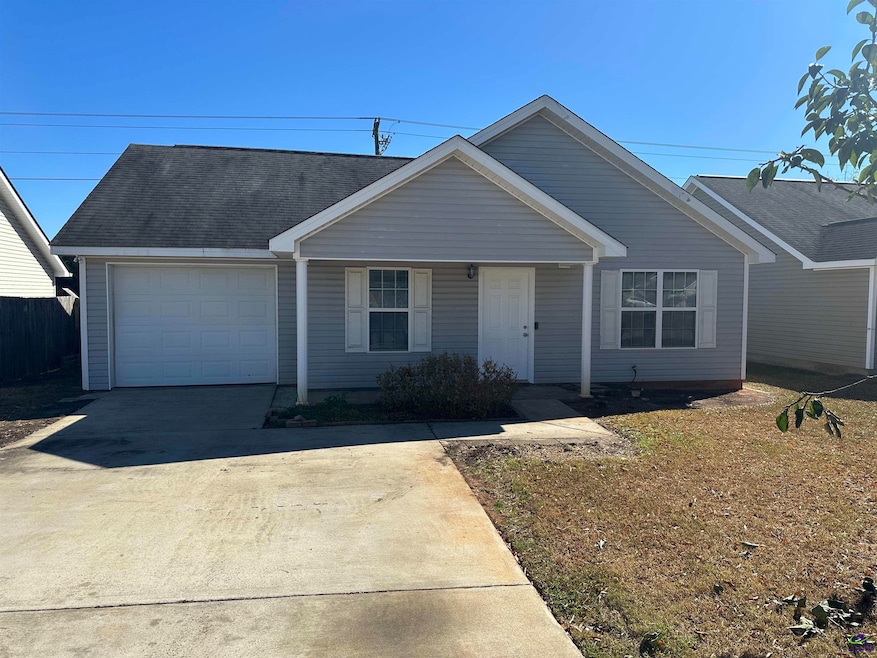 202 Grand Ave, Bonaire, GA 31005 - photo 1