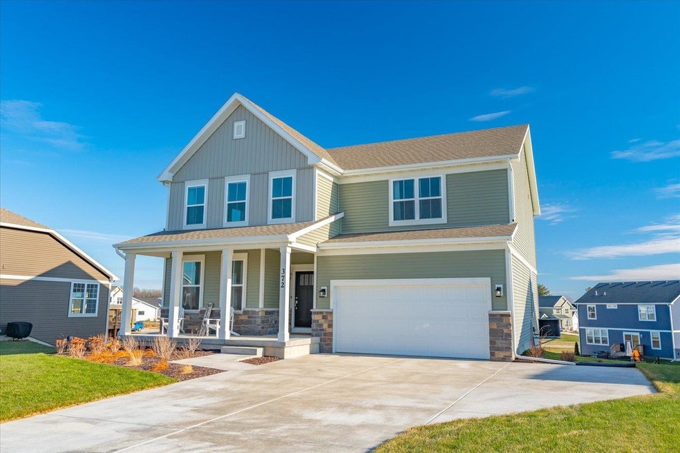 372 Humble Cir, Oregon, WI 53575 - photo 1