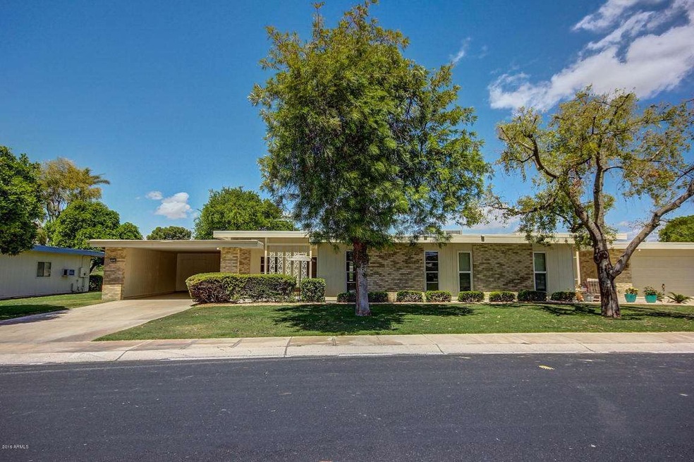 10014 W Highwood Ln, Sun City, AZ 85373 - photo 1