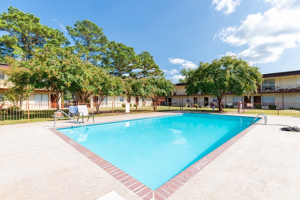 For Rent $1,195/month