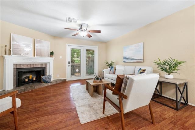 Living room with fireplace