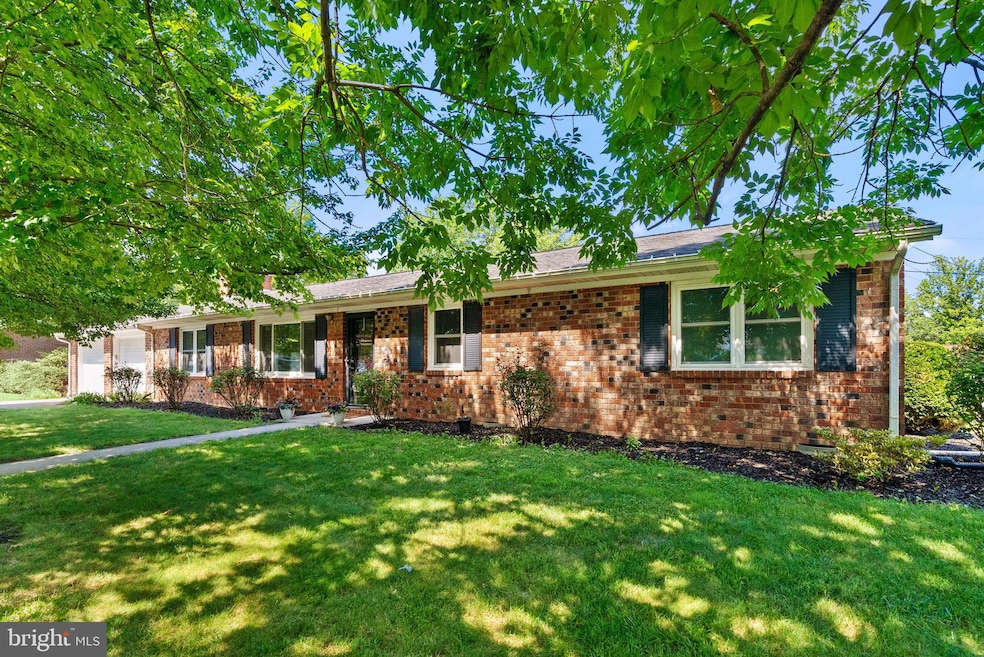 Under Contract $349,900