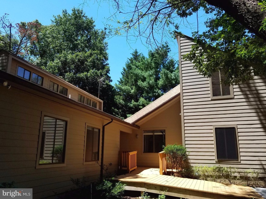 1330 Argyll Dr, Arnold, MD 21012 - photo 1