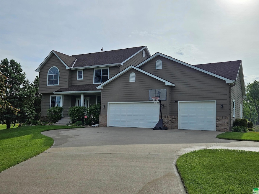 Pending $549,900