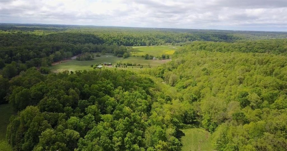 10900 Sugar Creek Rd, Bentonville, AR 72712 - photo 1