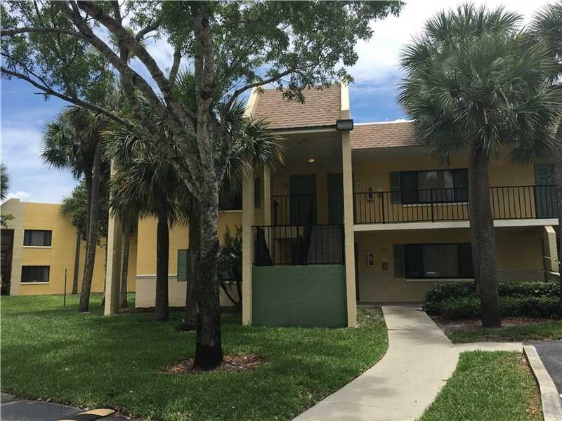 1111 Meadows Cir unit 1111, Boynton Beach, FL 33436 - photo 1