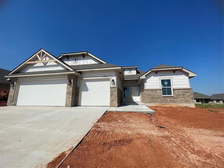 11813 NW 120th St, Yukon, OK 73099 - photo 1