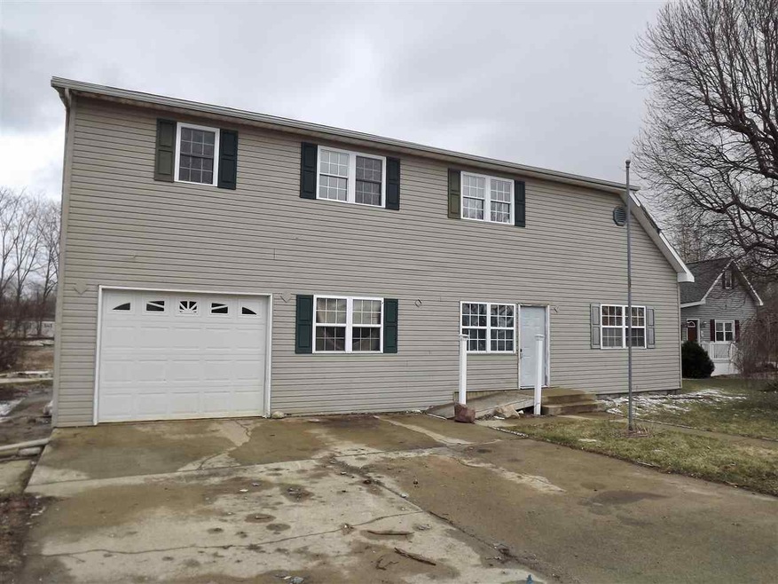 528 N Carter St, Greentown, IN 46936 - photo 1