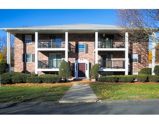 6 Walker Rd unit 1, North Andover, MA 01845 - photo 1