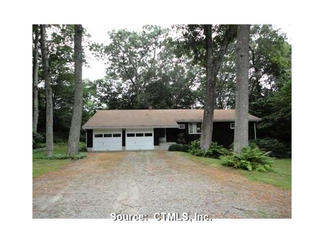 Exterior Front. Lovely Ranch! Natural Cedar Shake 