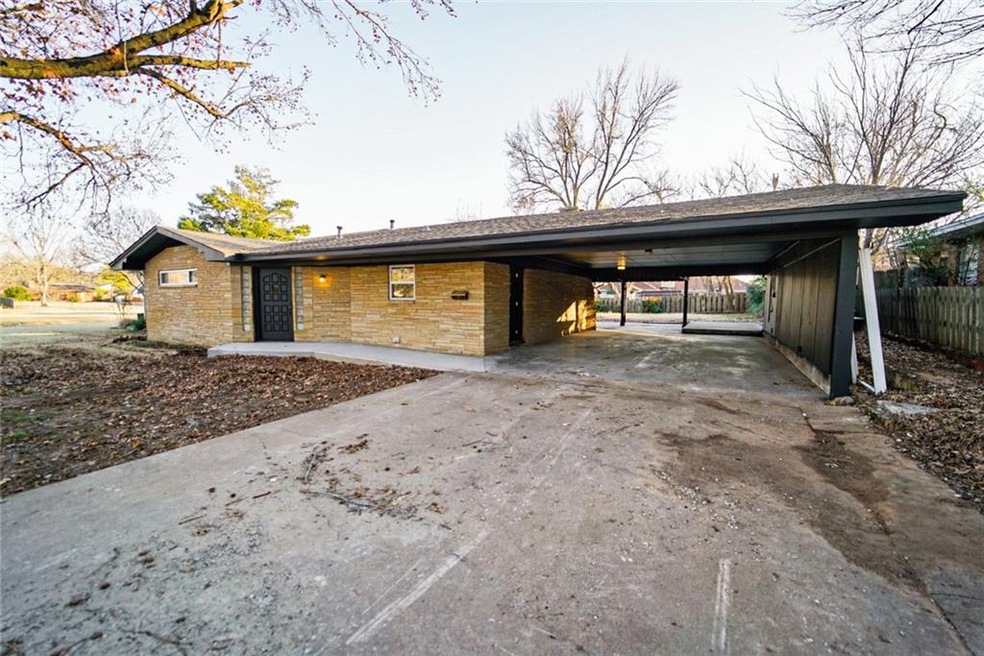 1404 Wisteria Ave, Duncan, OK 73533 - photo 1