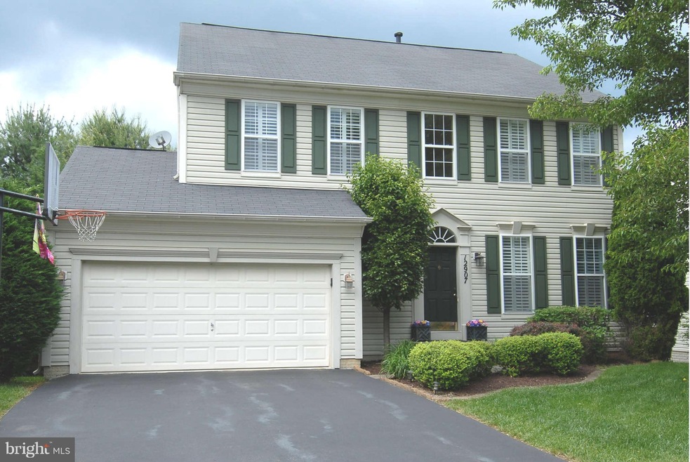 12907 Mccubbin Ln, Germantown, MD 20874 - photo 1