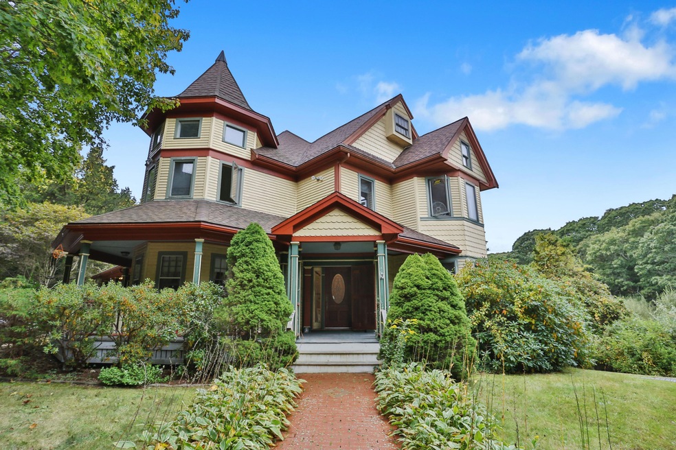 272 N Falmouth Hwy, North Falmouth, MA 02556 - photo 1