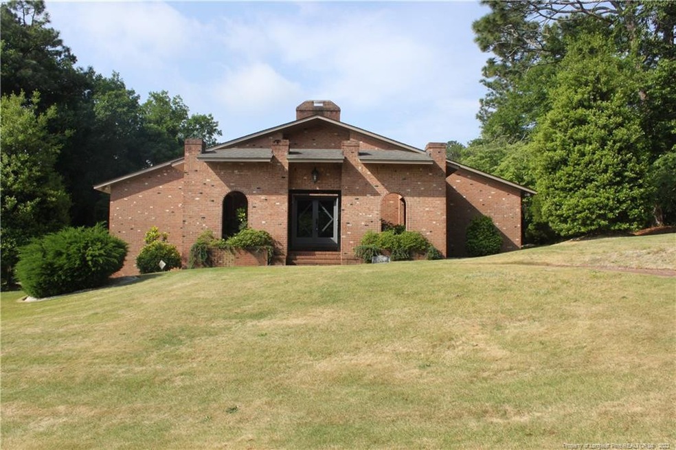 1204 Longleaf Dr, Fayetteville, NC 28305 - photo 1