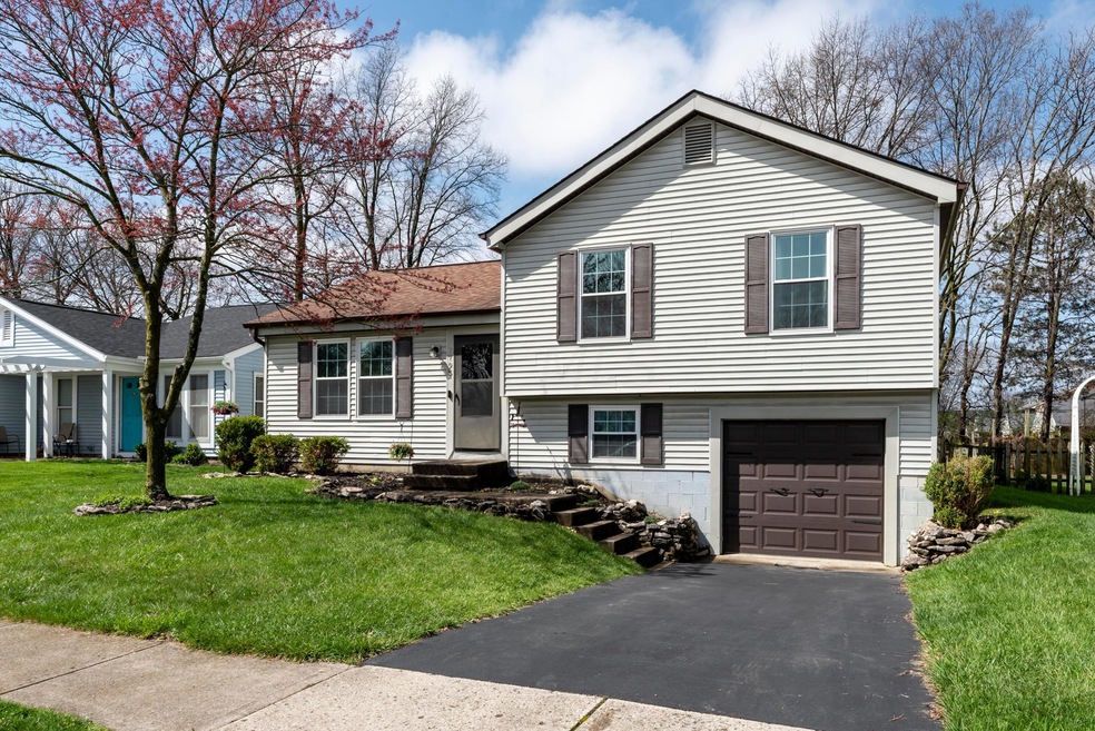 7795 Stanburn Rd, Columbus, OH 43235 - photo 1