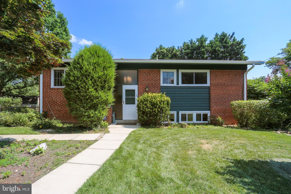 11214 Lund Place, Kensington, MD 20895 - photo 1