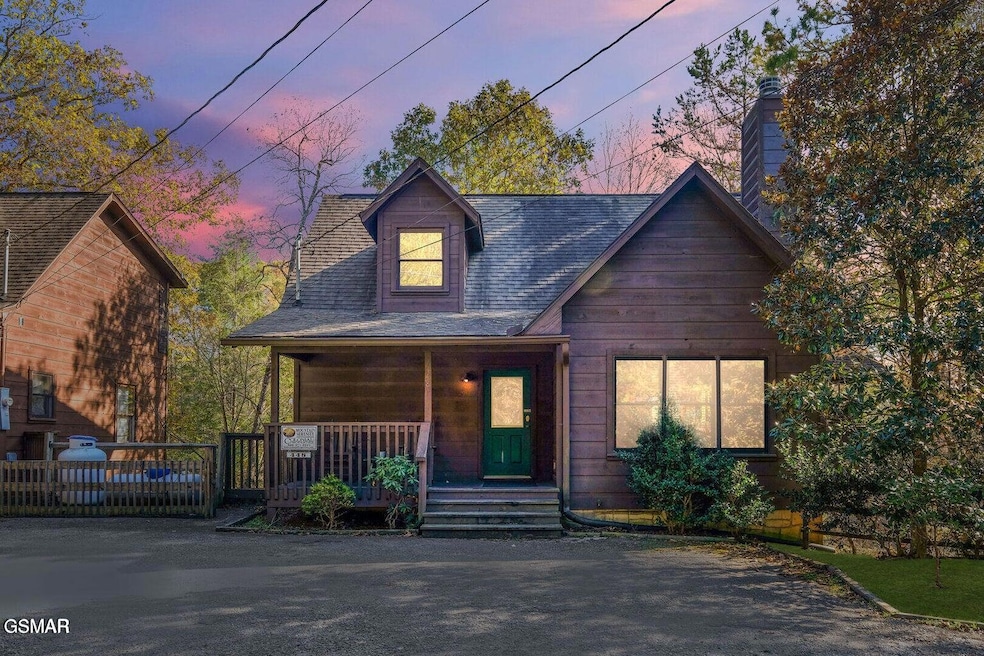 For Sale $499,900 • Co-Listing Agent