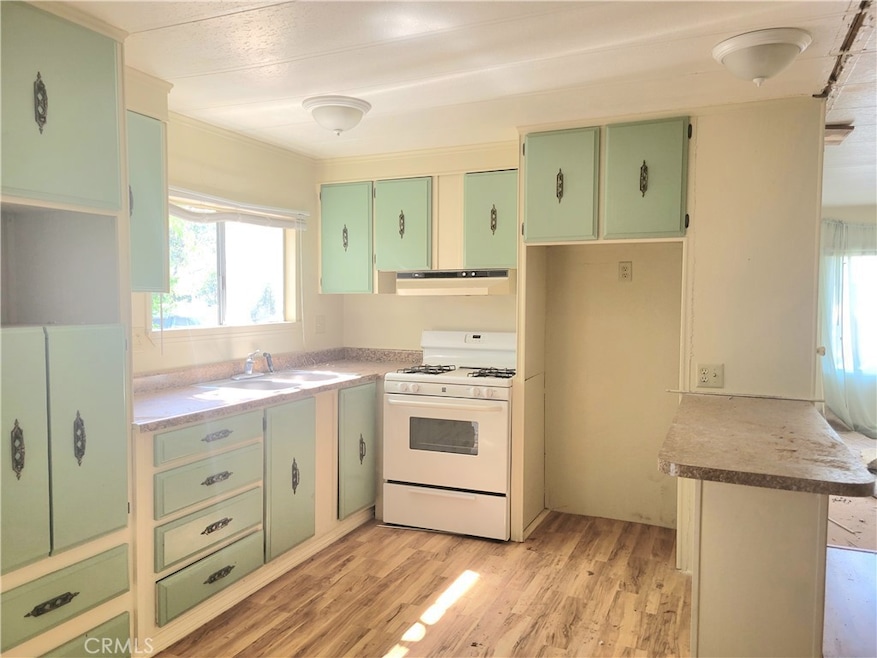 Sold $32,000 • Co-Listing Agent