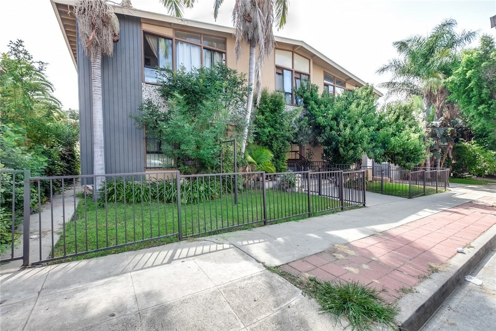 1770 El Cerrito Place unit 107, Los Angeles, CA 90028 - photo 1